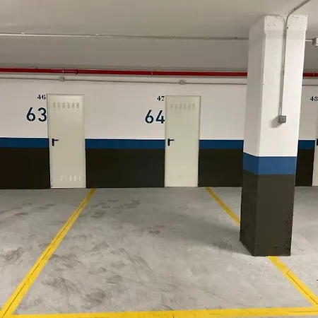 En Casco Historico Con Terraza Comunitaria Y Parking Opcional