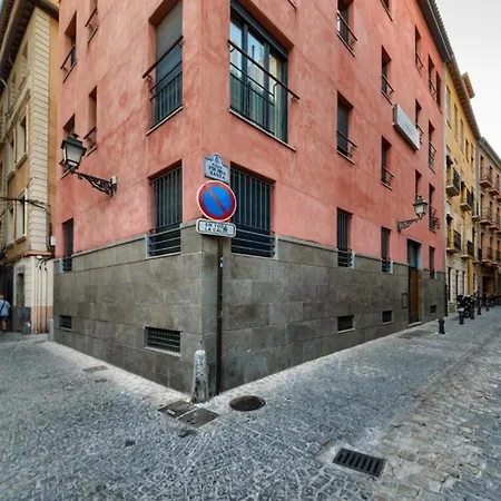 Apartment En Casco Historico Con Terraza Comunitaria Y Parking Opcional