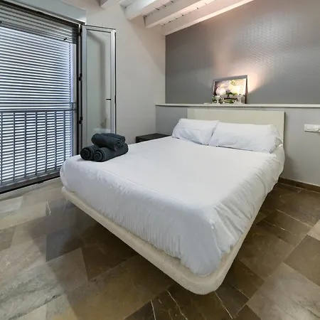 En Casco Historico Con Terraza Comunitaria Y Parking Opcional Apartment *